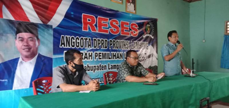 Dua Anggota DPRD Lampung Reses di Gunungsugih