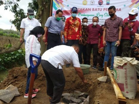 Lakukan Peletakan Batu Pertama Pembangunan “Long Storage”, Nanang Dukung Program Majukan Teknologi Sejahterakan Masyarakat Lamsel