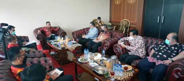 Bahas Sempadan Pantai, Bupati Lampung Selatan Undang Kepala BPN