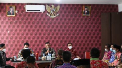 Bupati Lamsel Minta Camat Bentuk Satgas Keamanan dan Lakukan Pembinaan di Desa