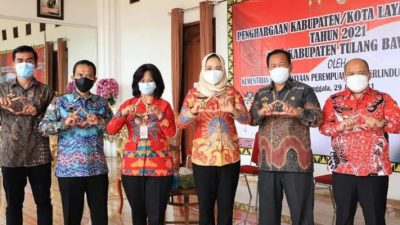 Pemkab Tulangbawang Raih Penghargaan Kabupaten Layak Anak 2021 dari Kemen PPPA