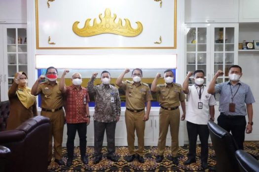 Bank Lampung Serahkan CSR untuk Pemkot Metro