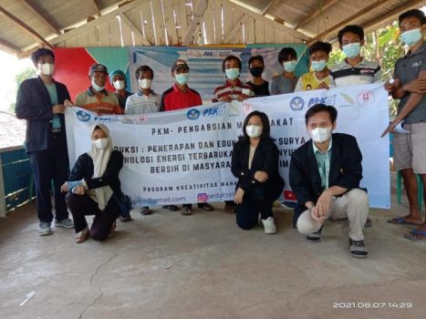 Mahasiswa Itera Bantu Warga Pulau Rimau Buat Teknologi Penyuling Air Laut Tenaga Surya