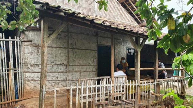 Rumah keluarga Karmila di Dusun Ponorogo, Desa Sidorejo, Kecamatan Sidomulyo, Lampung Selatan.