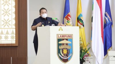 Gubernur Lampung Sampaikan Jawaban atas Pandangan Umum Fraksi DPRD terhadap 8 Raperda