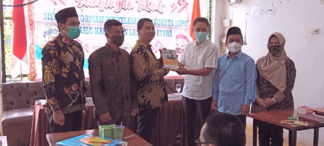 Sosialisasikan Penggunaan SIPS, Bawaslu Lakukan Bimtek