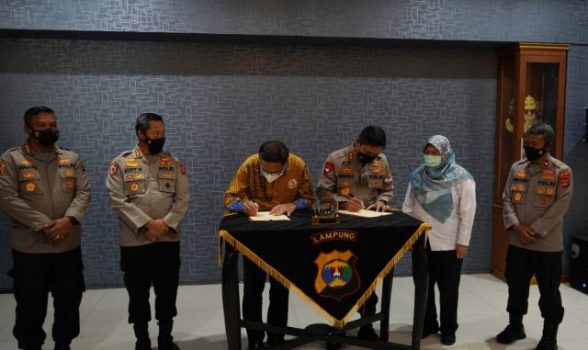 Itera dan Polda Lampung Teken MoU Pengembangan SDM dan Teknologi