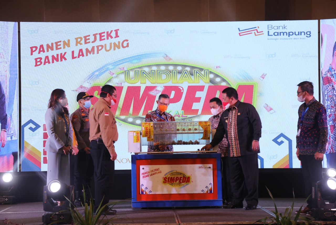 Gubernur Arinal Pimpin Rapat Umum Pemegang Saham Luar Biasa Bank Lampung dan Meluncurkan  “L Saving” dan “L Online”