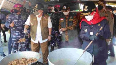 Brigif 4 Mars/BS Lampung Dirikan Dapur Umum untuk Bantu Warga yang Isoman