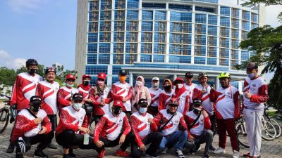 Sekda Lampung Gowes Bareng Pengurus APWI