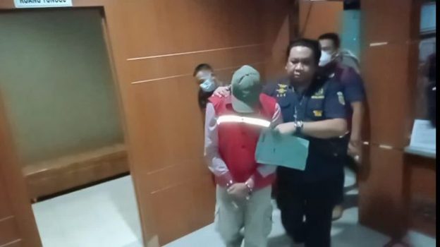Diduga Korupsi Dana Desa, Kades Nonaktif Desa Beringin Diamankan Kejari Lampura