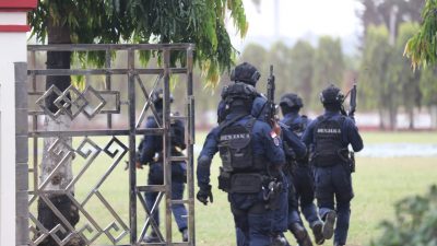 Kompleks Kantor Gubernur Lampung Jadi Arena Latihan Detasemen Jalamangkara dan Brigif 4 Mar/BS