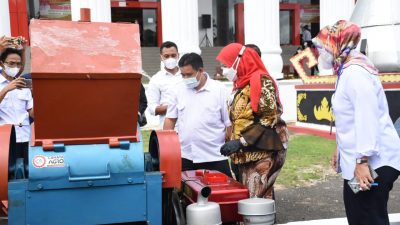 Pemkot Bandarlampung Terima Bantuan Empat Mesin Pencacah Plastik