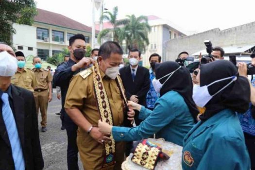 Gubernur Berharap Unila Lebih Berkontribusi Penanganan Covid-19 dan Penyakit Paru