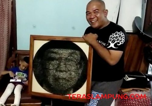 Maestro String Art Mbah Surip Ajarkan Penyandang Disabilitas dan Anak Yatim Berkarya
