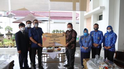 Pemprov Lampung Terima Bantuan Lima Unit Alat PCR dari PT Langit Pandu Anugerah