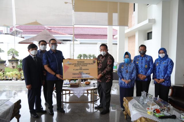 Pemprov Lampung Terima Bantuan Lima Unit Alat PCR dari PT Langit Pandu Anugerah