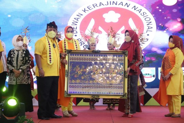 Diikuti 44 Stand, Lampung Craft 2021 Dibuka GUbernur Arinal