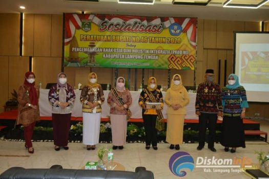 Bunda PAUD Lampung Tengah Buka Acara Sosialisasi Perbup Tentang PAUD Holistik Integratif