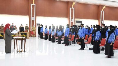 Walikota Eva Dwiana Lantik 449 Pejabat Fungsional