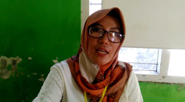 Sekretaris Desa (Sekdes) Sidorejo, Kecamatan Sidomulyo, Eka Rusyanti yang juga sebagai Ketua Panitia Pilkades.