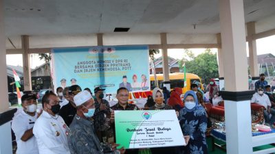 Dirjen PPKTrans Sambangi Desa Lumbung Pangan di Kabupaten Banggai