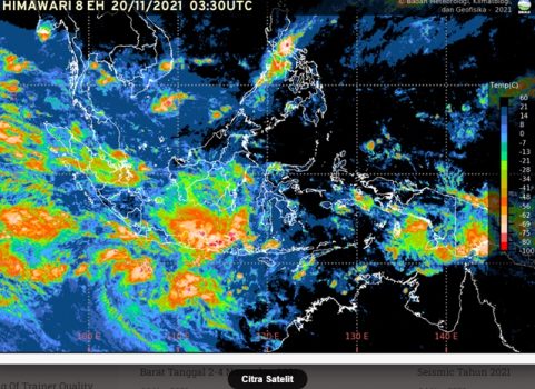 Hujan Deras Disertai Petir Diperkirakan Terjadi di Sebagian Besar Wilayah Indonesia Hari Ini