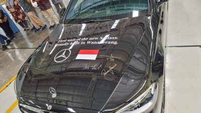 Indonesia Jadi Basis Produksi dan Ekspor Hub Industri Mobil Mercedes Benz