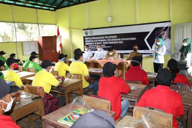Balai Besar Banjarmasin Latih Calon Transmigrasi Asal Kapuas