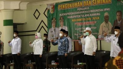 Hadiri Pengukuhan Pengurus IPHI Tulangbawang, Ini Harapan Bupati Winarti