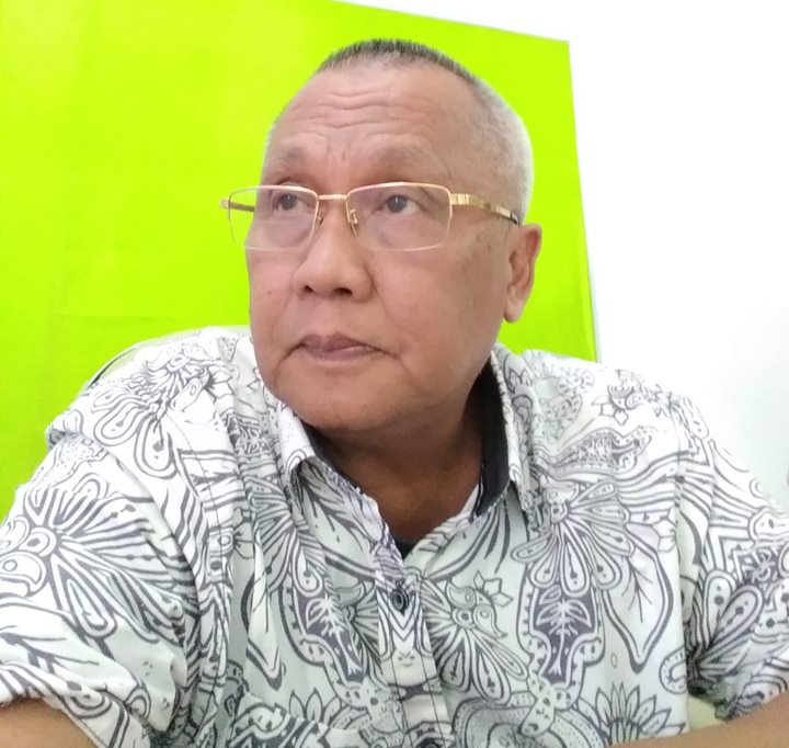 Redaktur dan Tukang Cukur