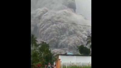 BNPB Merilis 13 Orang Meninggal karena Erupsi Gunung Semeru