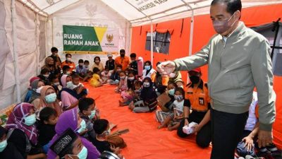 Di Pengungsian, Ini Curhat Warga Terdampak Erupsi Gunung Semeru kepada Jokowi