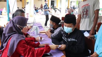 Walikota Bandarlampung Tinjau Vaksinasi di Ponpes Al-Hikmah