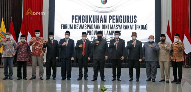 Gubernur Arinal Djunaidi Kukuhkan Pengurus FKDM Lampung 2021-2024