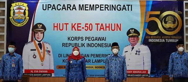 Walikota Eva Dwiana Hadiri Peringatan HUT Korpri