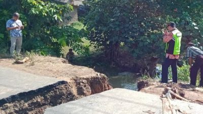 Jembatan Ambrol di Sidodadi Asri, Ini Kata Bupati Lamsel