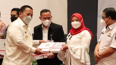 Walikota Bandarlampung Hadiri Penyerahan DIPA 2022