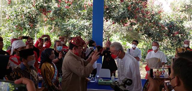 Ganjar Pranowo Disambut Hangat Sultan Kerajaan Skala Brak dan Para Tokoh Lampung