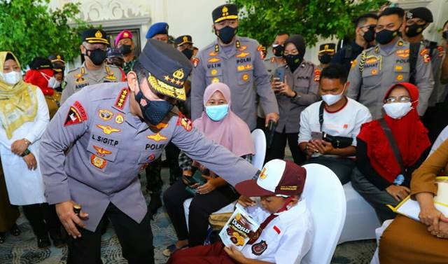 Tinjau Vaksinasi Serentak di Bandarlampung, Ini Kata Kapolri