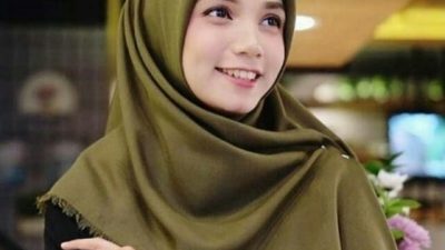 Inspirasi Model Jilbab Segi Empat Terbaru yang Kekinian dan Stylish