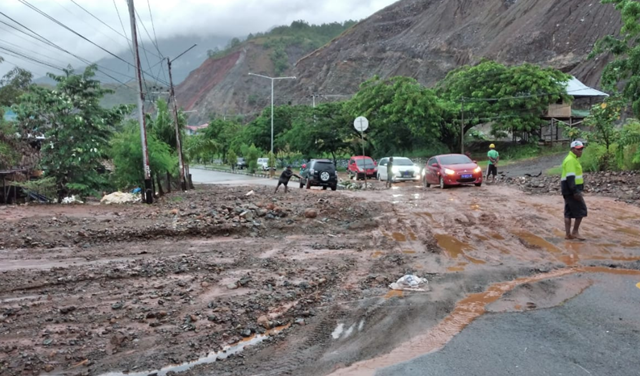 Korban Meninggal Banjir – Longsor di Jayapura Menjadi Tujuh Orang