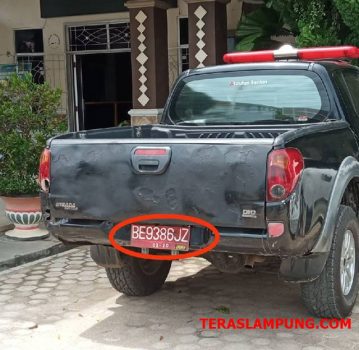 Mobil Dinkes Lampura tak Terawat, Satu Diduga Gunakan Pelat Bodong