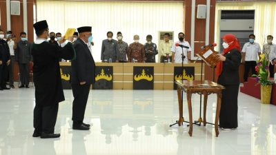 Umar Dilantik Sebagai Dirut BPR Bandarlampung 2022-2027