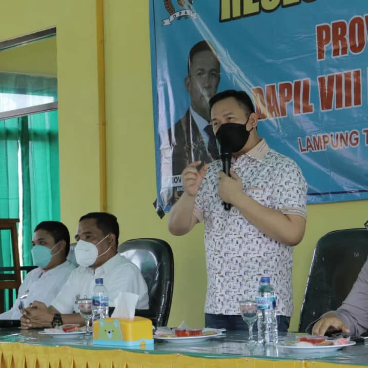 Noverisman Subing Reses di Gunung Pelindung, Masyarakat Curhat Soal Jalan Rusak