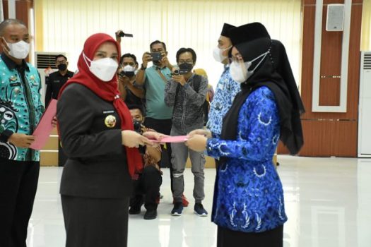 Walikota Bandarlampung Janjikan Beasiswa S2 kepada Para PNS yang Baru Dilantik