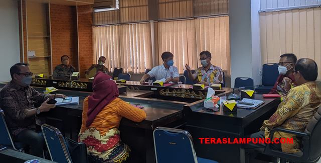 Puluhan Tahun Beroperasi, Lima Rumah Pemotongan Babi Ditutup Pemkot Bandarlampung