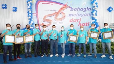 HUT ke-56 Bank Lampung, 30 Marketing Terima Penghargaan