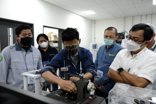 HMMI Perkuat Kualitas SDM Milik Mitra Lokal Pemasok Komponen Kendaraan Hyundai Lewat Pelatihan R&D