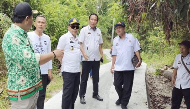 Kadis Dikbud Sulpakar Cek Lokasi Pembangunan SMA/SMK di Pulau Tabuan Tanggamus